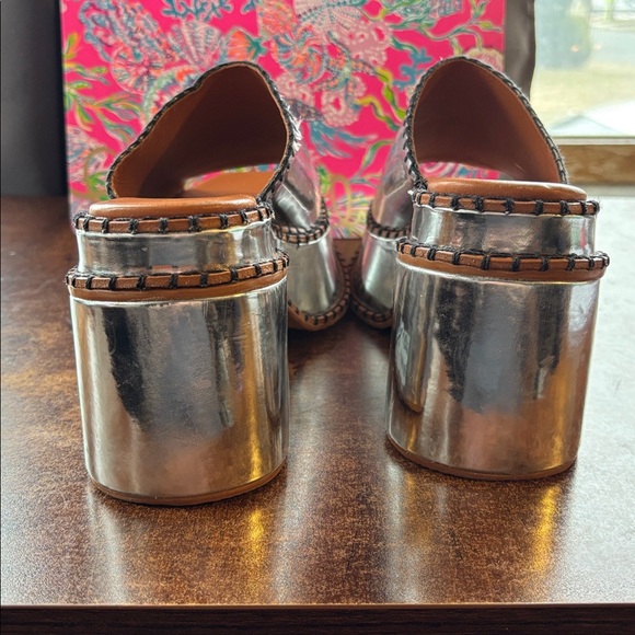 Farm Rio Sample Silver Wedge Mule Sandal - Picture 3 of 14